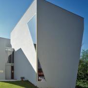 ArchitektInnen / KünstlerInnen: Henke Schreieck Architekten, Ursula Aichwalder<br>Projekt: Kloster St Gabriel<br>Aufnahmedatum: 04/10<br>Format: 4x5'' C-Dia<br>Lieferformat: Scan 300 dpi<br>Bestell-Nummer: 13001/A<br>