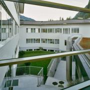 ArchitektInnen / KünstlerInnen: fasch&fuchs.architekten<br>Projekt: Tourismusschule Bad Hofgastein<br>Aufnahmedatum: 09/10<br>Format: 4x5'' C-Dia<br>Lieferformat: Scan 300 dpi<br>Bestell-Nummer: 13065/A<br>