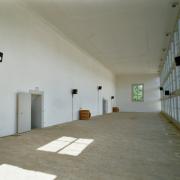 ArchitektInnen / KünstlerInnen: Reiter Josef<br>Projekt: Schoss Hof<br>Aufnahmedatum: 05/11<br>Format: 4x5'' C-Dia<br>Lieferformat: Dia-Duplikat, Scan 300 dpi<br>Bestell-Nummer: 13131/C<br>