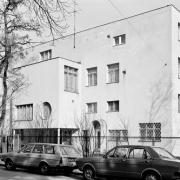 ArchitektInnen / KünstlerInnen: Josef Frank, Oskar Wlach<br>Projekt: Villa Beer - Haus Wenzgasse<br>Aufnahmedatum: 03/82<br>Format: 24x36mm SW<br>Lieferformat: Scan 300 dpi<br>Bestell-Nummer: N2005/30<br>