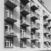 ArchitektInnen / KünstlerInnen: Josef Frank<br>Projekt: Leopoldine-Glöckel-Hof<br>Aufnahmedatum: 09/82<br>Format: 24x36mm SW<br>Lieferformat: Scan 300 dpi<br>Bestell-Nummer: N2040/17<br>