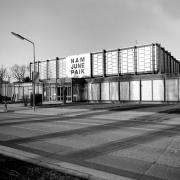 ArchitektInnen / KünstlerInnen: Karl Schwanzer<br>Projekt: Museum des 20. Jahrhunderts (heute 21er Haus)<br>Aufnahmedatum: 06/91<br>Format: 24x36mm SW<br>Lieferformat: Scan 300 dpi<br>Bestell-Nummer: N2675/07<br>