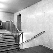 ArchitektInnen / KünstlerInnen: Robert Hartinger<br>Projekt: Westbahnhof<br>Aufnahmedatum: 04/92<br>Format: 24x36mm SW<br>Lieferformat: Scan 300 dpi<br>Bestell-Nummer: N2674/08<br>