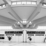 ArchitektInnen / KünstlerInnen: Rupert Falkner<br>Projekt: Flughafen Wien-Schwechat - Neue Ankunftshalle<br>Format: 24x36mm SW<br>Lieferformat: Scan 300 dpi<br>Bestell-Nummer: N963/22A<br>