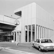 ArchitektInnen / KünstlerInnen: Wilhelm Holzbauer<br>Projekt: U-Bahnstation Alte Donau<br>Aufnahmedatum: 09/82<br>Format: 24x36mm SW<br>Lieferformat: Scan 300 dpi<br>Bestell-Nummer: N2044/23<br>