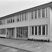 ArchitektInnen / KünstlerInnen: Wolfgang Ritsch<br>Projekt: Bürohaus Stemmer<br>Aufnahmedatum: 08/91<br>Format: 24x36mm SW<br>Lieferformat: Scan 300 dpi<br>Bestell-Nummer: N2383/30<br>