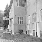 ArchitektInnen / KünstlerInnen: Josef Hoffmann<br>Projekt: Sanatorium Purkersdorf<br>Aufnahmedatum: 12/83<br>Format: 24x36mm SW<br>Lieferformat: Scan 300 dpi<br>Bestell-Nummer: N565/10A<br>