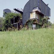 ArchitektInnen / KünstlerInnen: Szyszkowitz · Kowalski<br>Projekt: Grünes Haus / Haus Zusertal<br>Aufnahmedatum: 05/90<br>Format: 4x5'' C-Dia<br>Lieferformat: Scan 300 dpi<br>Bestell-Nummer: 540/01<br>
