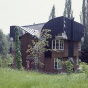 ArchitektInnen / KünstlerInnen: Szyszkowitz · Kowalski<br>Projekt: Grünes Haus / Haus Zusertal<br>Aufnahmedatum: 05/90<br>Format: 4x5'' C-Dia<br>Lieferformat: Scan 300 dpi<br>Bestell-Nummer: 540/03<br>