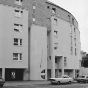 ArchitektInnen / KünstlerInnen: Hofer / Hohenegger<br>Projekt: Gemeindebau Wilhelmstraße<br>Aufnahmedatum: 09/83<br>Format: 24x36mm SW<br>Lieferformat: Scan 300 dpi<br>Bestell-Nummer: N479/03A<br>