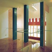 ArchitektInnen / KünstlerInnen: Adolf Krischanitz, Oskar Putz<br>Projekt: Haus in Salmannsdorf<br>Aufnahmedatum: 07/88<br>Format: 4x5'' C-Neg<br>Lieferformat: Scan 300 dpi<br>Bestell-Nummer: N1485/06<br>