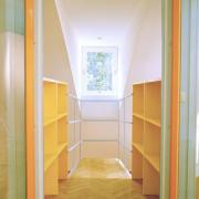 ArchitektInnen / KünstlerInnen: Adolf Krischanitz, Oskar Putz<br>Projekt: Haus in Salmannsdorf<br>Aufnahmedatum: 07/88<br>Format: 4x5'' C-Neg<br>Lieferformat: Scan 300 dpi<br>Bestell-Nummer: N1487/05<br>