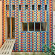 ArchitektInnen / KünstlerInnen: Adolf Krischanitz, Oskar Putz<br>Projekt: Haus in Salmannsdorf<br>Aufnahmedatum: 07/88<br>Format: 4x5'' C-Neg<br>Lieferformat: Scan 300 dpi<br>Bestell-Nummer: N1491/16<br>