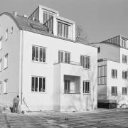 ArchitektInnen / KünstlerInnen: Anton Schweighofer<br>Projekt: Stadtvillen Gatterburggasse<br>Aufnahmedatum: 07/89<br>Format: 24x36mm SW<br>Lieferformat: Scan 300 dpi<br>Bestell-Nummer: N1498/15<br>