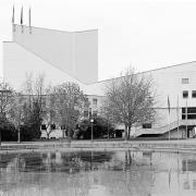 ArchitektInnen / KünstlerInnen: Wilhelm Braun<br>Projekt: Festspielhaus Bregenz<br>Aufnahmedatum: 04/91<br>Format: 24x36mm SW<br>Lieferformat: Scan 300 dpi<br>Bestell-Nummer: N2962/22<br>