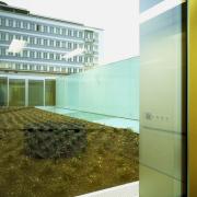 ArchitektInnen / KünstlerInnen: Silvia Gmür, Livio Vacchini<br>Projekt: Kantonspital Basel Klinikum 1 West<br>Aufnahmedatum: 09/03<br>Format: 4x5'' C-Dia<br>Lieferformat: Dia-Duplikat, Scan 300 dpi<br>Bestell-Nummer: 11822/B<br>