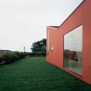 ArchitektInnen / KünstlerInnen: Peter Ebner, Franziska Ullmann<br>Projekt: Haus O.<br>Aufnahmedatum: 05/03<br>Format: 4x5'' C-Dia<br>Lieferformat: Dia-Duplikat, Scan 300 dpi<br>Bestell-Nummer: 11717/B<br>