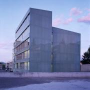 ArchitektInnen / KünstlerInnen: Daniele Marques<br>Projekt: Kantonsspital Luzern - Neue Frauenklinik<br>Aufnahmedatum: 06/02<br>Format: 4x5'' C-Dia<br>Lieferformat: Dia-Duplikat, Scan 300 dpi<br>Bestell-Nummer: 11257/A<br>