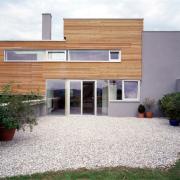 ArchitektInnen / KünstlerInnen: Ernst Beneder<br>Projekt: Haus Graf<br>Aufnahmedatum: 06/02<br>Format: 4x5'' C-Dia<br>Lieferformat: Dia-Duplikat, Scan 300 dpi<br>Bestell-Nummer: 11270/D<br>