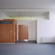 ArchitektInnen / KünstlerInnen: August Sarnitz<br>Projekt: Otto Wagner Spital, Pavillon 16 - Umbau<br>Aufnahmedatum: 04/02<br>Format: 4x5'' C-Dia<br>Lieferformat: Dia-Duplikat, Scan 300 dpi<br>Bestell-Nummer: 11156/C<br>