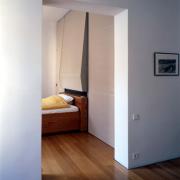 ArchitektInnen / KünstlerInnen: Eichinger oder Knechtl<br>Projekt: Wohnung W.<br>Aufnahmedatum: 03/02<br>Format: 4x5'' C-Dia<br>Lieferformat: Dia-Duplikat, Scan 300 dpi<br>Bestell-Nummer: 11070/C<br>