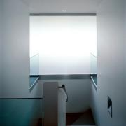 ArchitektInnen / KünstlerInnen: Giorgio Tognola, Michele Tognola<br>Projekt: Haus M.<br>Aufnahmedatum: 10/00<br>Format: 4x5'' C-Dia<br>Lieferformat: Dia-Duplikat, Scan 300 dpi<br>Bestell-Nummer: 10083/B<br>