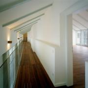 ArchitektInnen / KünstlerInnen: Bulant & Wailzer Architekturstudio<br>Projekt: Haus auf der Höh'<br>Aufnahmedatum: 12/99<br>Format: 4x5'' C-Dia<br>Lieferformat: Dia-Duplikat, Scan 300 dpi<br>Bestell-Nummer: 9346/A<br>