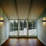 ArchitektInnen / KünstlerInnen: Bulant & Wailzer Architekturstudio<br>Projekt: Haus auf der Höh'<br>Aufnahmedatum: 12/99<br>Format: 4x5'' C-Dia<br>Lieferformat: Dia-Duplikat, Scan 300 dpi<br>Bestell-Nummer: 9347/A<br>