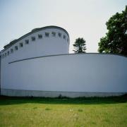ArchitektInnen / KünstlerInnen: Heinz Tesar<br>Projekt: Evangelische Kirche<br>Aufnahmedatum: 05/97<br>Format: 4x5'' C-Dia<br>Lieferformat: Dia-Duplikat, Scan 300 dpi<br>Bestell-Nummer: 7122/B<br>