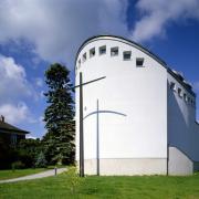 ArchitektInnen / KünstlerInnen: Heinz Tesar<br>Projekt: Evangelische Kirche<br>Aufnahmedatum: 05/97<br>Format: 4x5'' C-Dia<br>Lieferformat: Dia-Duplikat, Scan 300 dpi<br>Bestell-Nummer: 7123/B<br>