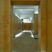 ArchitektInnen / KünstlerInnen: Eichinger oder Knechtl, Nancy Spero<br>Projekt: Jüdisches Museum Wien<br>Aufnahmedatum: 01/96<br>Format: 6x7cm C-Dia<br>Lieferformat: Dia-Duplikat, Scan 300 dpi<br>Bestell-Nummer: 5985/11<br>
