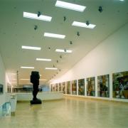 ArchitektInnen / KünstlerInnen: Heinz Tesar<br>Projekt: Museum Sammlung Essl<br>Aufnahmedatum: 12/99<br>Format: 4x5'' C-Dia<br>Lieferformat: Dia-Duplikat, Scan 300 dpi<br>Bestell-Nummer: 9362/C<br>