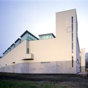 ArchitektInnen / KünstlerInnen: Heinz Tesar<br>Projekt: Museum Sammlung Essl<br>Aufnahmedatum: 12/99<br>Format: 4x5'' C-Dia<br>Lieferformat: Dia-Duplikat, Scan 300 dpi<br>Bestell-Nummer: 9352/A<br>