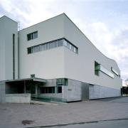 ArchitektInnen / KünstlerInnen: Heinz Tesar<br>Projekt: Museum Sammlung Essl<br>Aufnahmedatum: 12/99<br>Format: 4x5'' C-Dia<br>Lieferformat: Dia-Duplikat, Scan 300 dpi<br>Bestell-Nummer: 9353/A<br>