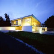 ArchitektInnen / KünstlerInnen: Pichler & Traupmann Architekten ZT GmbH, Gustav Schneller<br>Projekt: Haus D.<br>Aufnahmedatum: 06/98<br>Format: 4x5'' C-Dia<br>Lieferformat: Dia-Duplikat, Scan 300 dpi<br>Bestell-Nummer: 8045/D<br>