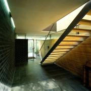 ArchitektInnen / KünstlerInnen: Henke Schreieck Architekten<br>Projekt: Einfamilienhaus<br>Aufnahmedatum: 08/98<br>Format: 4x5'' C-Dia<br>Lieferformat: Dia-Duplikat, Scan 300 dpi<br>Bestell-Nummer: 8173/C<br>