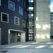 ArchitektInnen / KünstlerInnen: Margarethe Cufer<br>Projekt: Donau City Bauteil Cufer & Partner<br>Aufnahmedatum: 08/99<br>Format: 4x5'' C-Dia<br>Lieferformat: Dia-Duplikat, Scan 300 dpi<br>Bestell-Nummer: 9041/D<br>