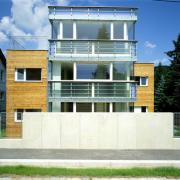 ArchitektInnen / KünstlerInnen: Heinz Lutter<br>Projekt: Wohnhausanlage Trennstrasse<br>Aufnahmedatum: 07/99<br>Format: 4x5'' C-Dia<br>Lieferformat: Dia-Duplikat, Scan 300 dpi<br>Bestell-Nummer: 9012/A<br>