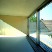 ArchitektInnen / KünstlerInnen: ARTEC Architekten<br>Projekt: Haus Zita Kern<br>Aufnahmedatum: 06/99<br>Format: 4x5'' C-Dia<br>Lieferformat: Dia-Duplikat, Scan 300 dpi<br>Bestell-Nummer: 8945/C<br>
