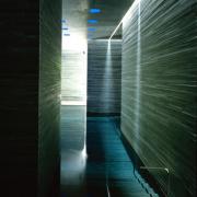 ArchitektInnen / KünstlerInnen: Peter Zumthor<br>Projekt: Therme Vals<br>Aufnahmedatum: 07/97<br>Format: 4x5'' C-Dia<br>Lieferformat: Dia-Duplikat, Scan 300 dpi<br>Bestell-Nummer: 7268/A<br>