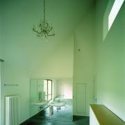 ArchitektInnen / KünstlerInnen: Herzog & de Meuron Architekten BSA/SIA/ETH<br>Projekt: Haus in Leymen<br>Aufnahmedatum: 05/98<br>Format: 4x5'' C-Dia<br>Lieferformat: Dia-Duplikat, Scan 300 dpi<br>Bestell-Nummer: 7914/A<br>