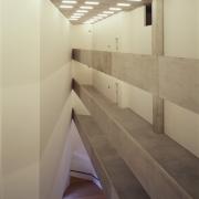 ArchitektInnen / KünstlerInnen: Herzog & de Meuron Architekten BSA/SIA/ETH<br>Projekt: Schaulager<br>Aufnahmedatum: 05/04<br>Format: 4x5'' C-Dia<br>Lieferformat: Dia-Duplikat, Scan 300 dpi<br>Bestell-Nummer: 12195/A<br>