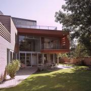 ArchitektInnen / KünstlerInnen: Heinz Lutter<br>Projekt: Einfamilienhaus W.<br>Aufnahmedatum: 09/04<br>Format: 4x5'' C-Dia<br>Lieferformat: Dia-Duplikat, Scan 300 dpi<br>Bestell-Nummer: 12247/C<br>