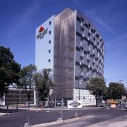 ArchitektInnen / KünstlerInnen: Hermann Czech<br>Projekt: Messehotel Wien<br>Aufnahmedatum: 08/05<br>Format: 4x5'' C-Dia<br>Lieferformat: Dia-Duplikat, Scan 300 dpi<br>Bestell-Nummer: 12494/B<br>