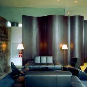 ArchitektInnen / KünstlerInnen: Steven Holl<br>Projekt: Loisium Hotel<br>Aufnahmedatum: 08/03<br>Format: 4x5'' C-Dia<br>Lieferformat: Scan 300 dpi<br>Bestell-Nummer: 12655/B<br>