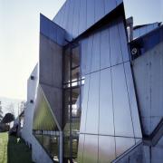 ArchitektInnen / KünstlerInnen: Günther Domenig<br>Projekt: Steinhaus<br>Aufnahmedatum: 10/05<br>Format: 4x5'' C-Dia<br>Lieferformat: Dia-Duplikat, Scan 300 dpi<br>Bestell-Nummer: 12620/D<br>