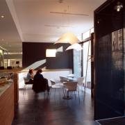 ArchitektInnen / KünstlerInnen: Frank und Erschen Architekten<br>Projekt: Restaurant Limes<br>Aufnahmedatum: 09/05<br>Format: 4x5'' C-Dia<br>Lieferformat: Dia-Duplikat, Scan 300 dpi<br>Bestell-Nummer: 12586/A<br>