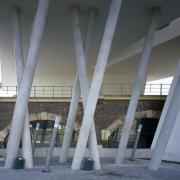 ArchitektInnen / KünstlerInnen: Zaha M. Hadid, Zaha Hadid Architects<br>Projekt: Wohnbau Spittelau<br>Aufnahmedatum: 01/06<br>Format: 4x5'' C-Dia<br>Lieferformat: Dia-Duplikat, Scan 300 dpi<br>Bestell-Nummer: 12716/C<br>