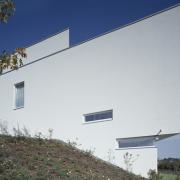 ArchitektInnen / KünstlerInnen: Wolfram Wöhr<br>Projekt: Einfamilienhaus E<br>Aufnahmedatum: 10/01<br>Format: 4x5'' C-Dia<br>Lieferformat: Dia-Duplikat, Scan 300 dpi<br>Bestell-Nummer: 10859/C<br>