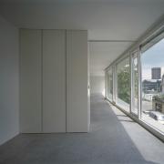 ArchitektInnen / KünstlerInnen: Silvia Gmür, Reto Gmür<br>Projekt: Wohnhaus Müller<br>Aufnahmedatum: 06/06<br>Format: 4x5'' C-Dia<br>Lieferformat: Dia-Duplikat, Scan 300 dpi<br>Bestell-Nummer: 12761/D<br>